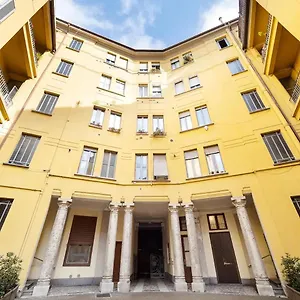 Trilocale 4/5 Ospiti In Stazione Apartment Milan